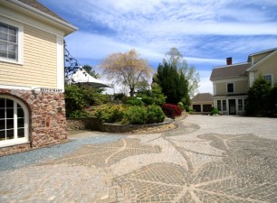 Grend pre courtyard 2